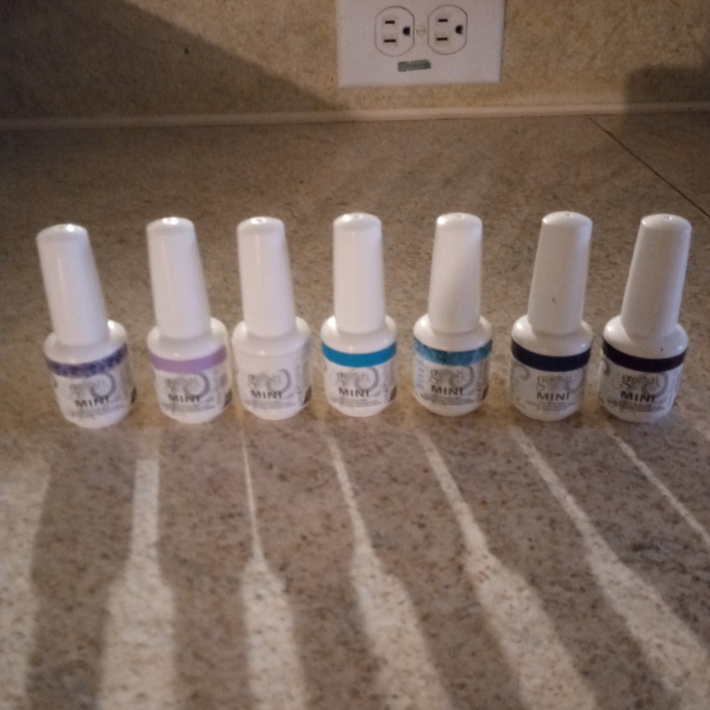 Gelish full size and mini gel polish